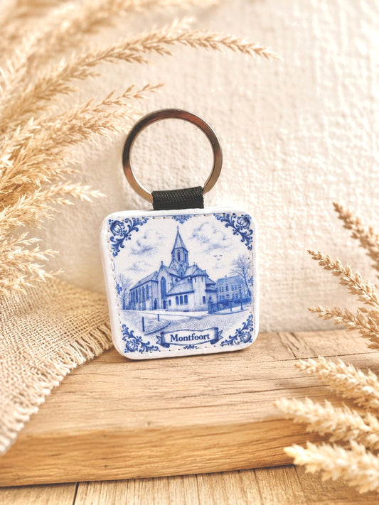 Sleutelhanger Delftsblauw – Rooms-Katholieke Kerk Montfoort 🔑💙
